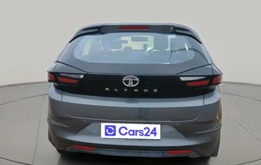 2025 Tata ALTROZ XM PLUS PETROL, Petrol, Manual, 1,075 km, exterior