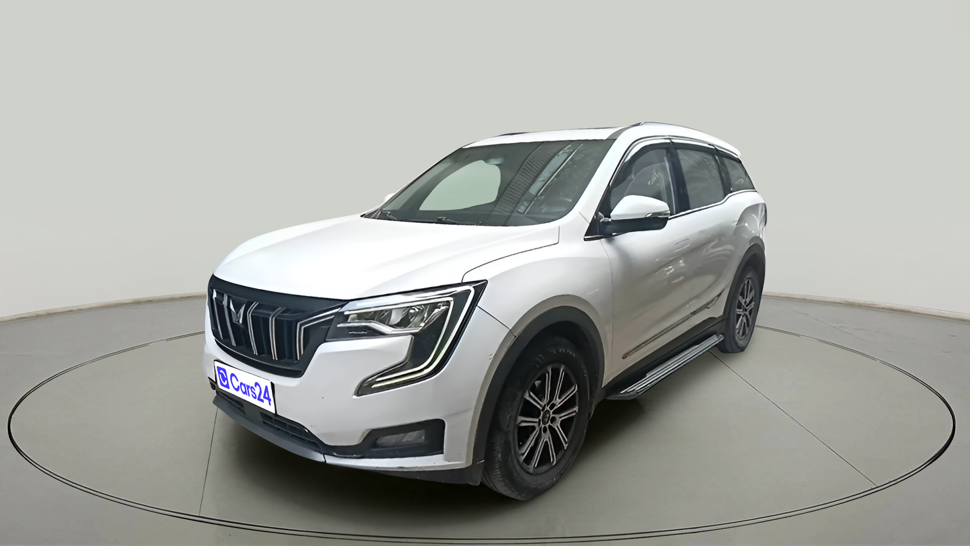 2021 Mahindra XUV700 AX 7 P AT 7 STR, Petrol, Automatic, 41,297 km, exterior