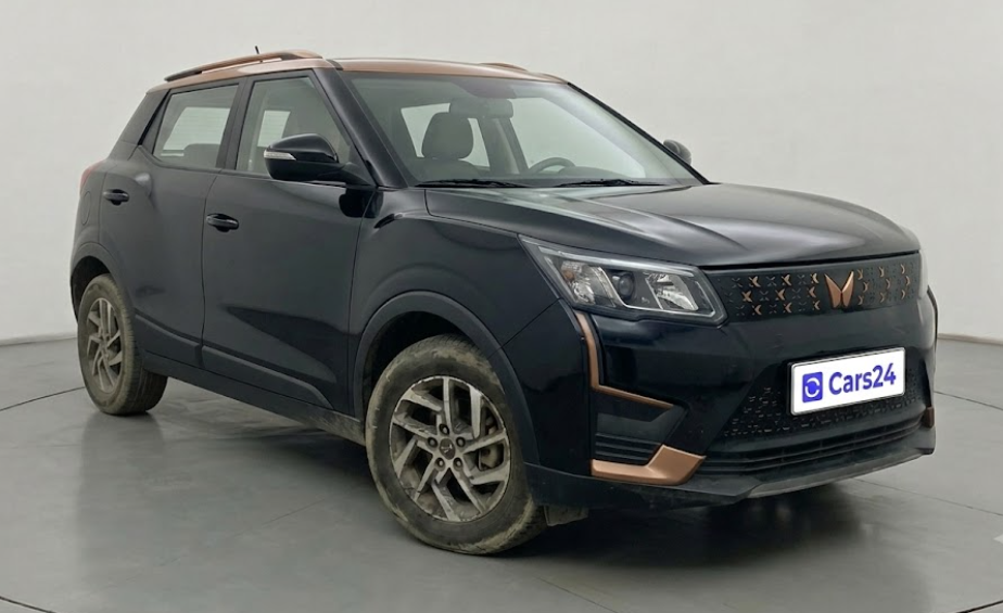 2023 Mahindra XUV400 EL 7.2 KW, Electric, Automatic, 97,097 km, exterior