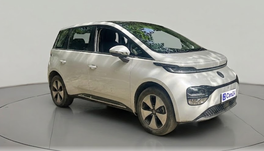 2025 MG Windsor EV Essence, Electric, Automatic, 23,402 km, exterior