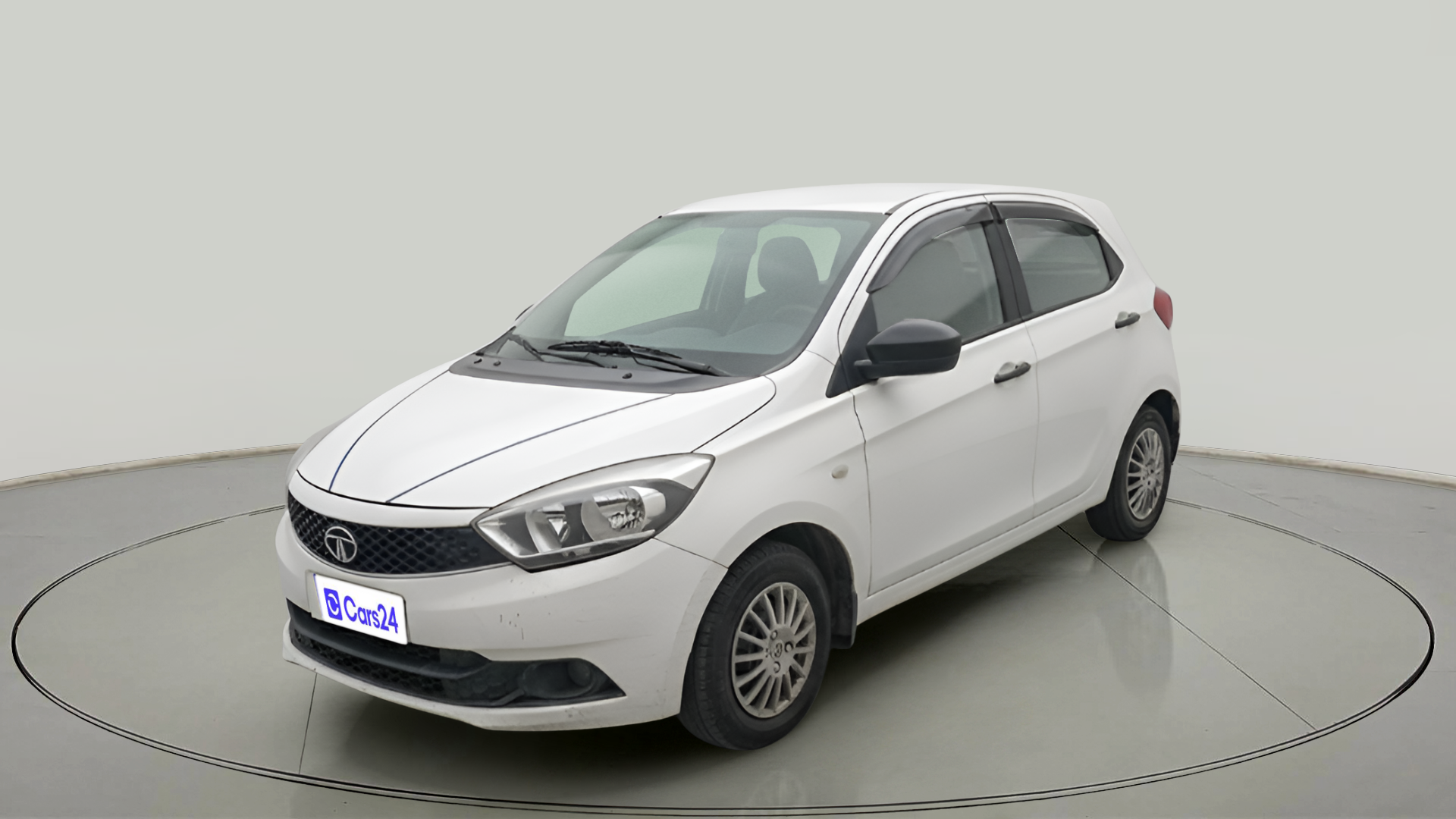 2016 Tata Tiago XM PETROL, CNG, Manual, 74,264 km, exterior