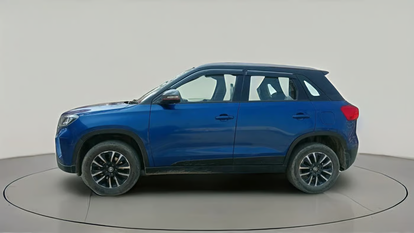 2021 Toyota URBAN CRUISER PREMIUM GRADE AT DUAL TONE, Petrol, Automatic, 51,626 km, exterior