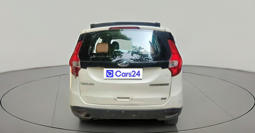 2020 Mahindra MARAZZO M2 7STR, Diesel, Manual, 1,20,477 km, exterior