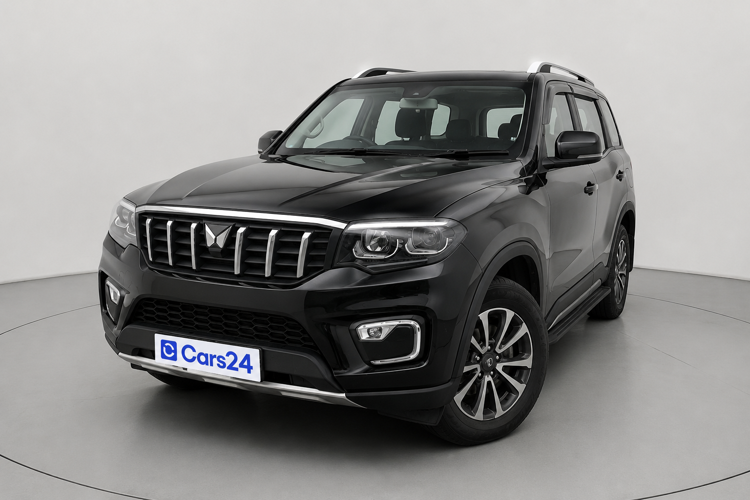 2026 Mahindra SCORPIO-N Z8 S Diesel MT 2WD 7 STR, Diesel, Manual, 5,572 km, exterior