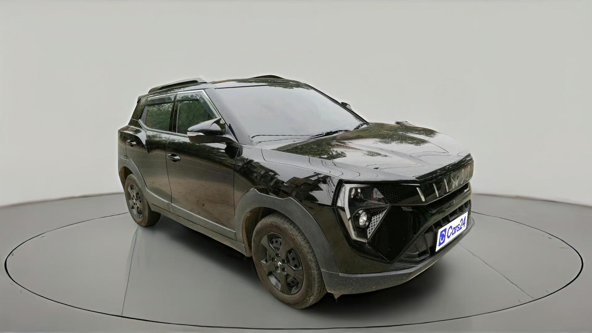 2026 Mahindra XUV 3XO MX2 Pro 1.2 L TCMPFI AT, Petrol, Automatic, 6,982 km, exterior