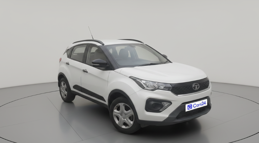2022 Tata NEXON XM PLUS SUNROOF PETROL, Petrol, Manual, 19,912 km, exterior