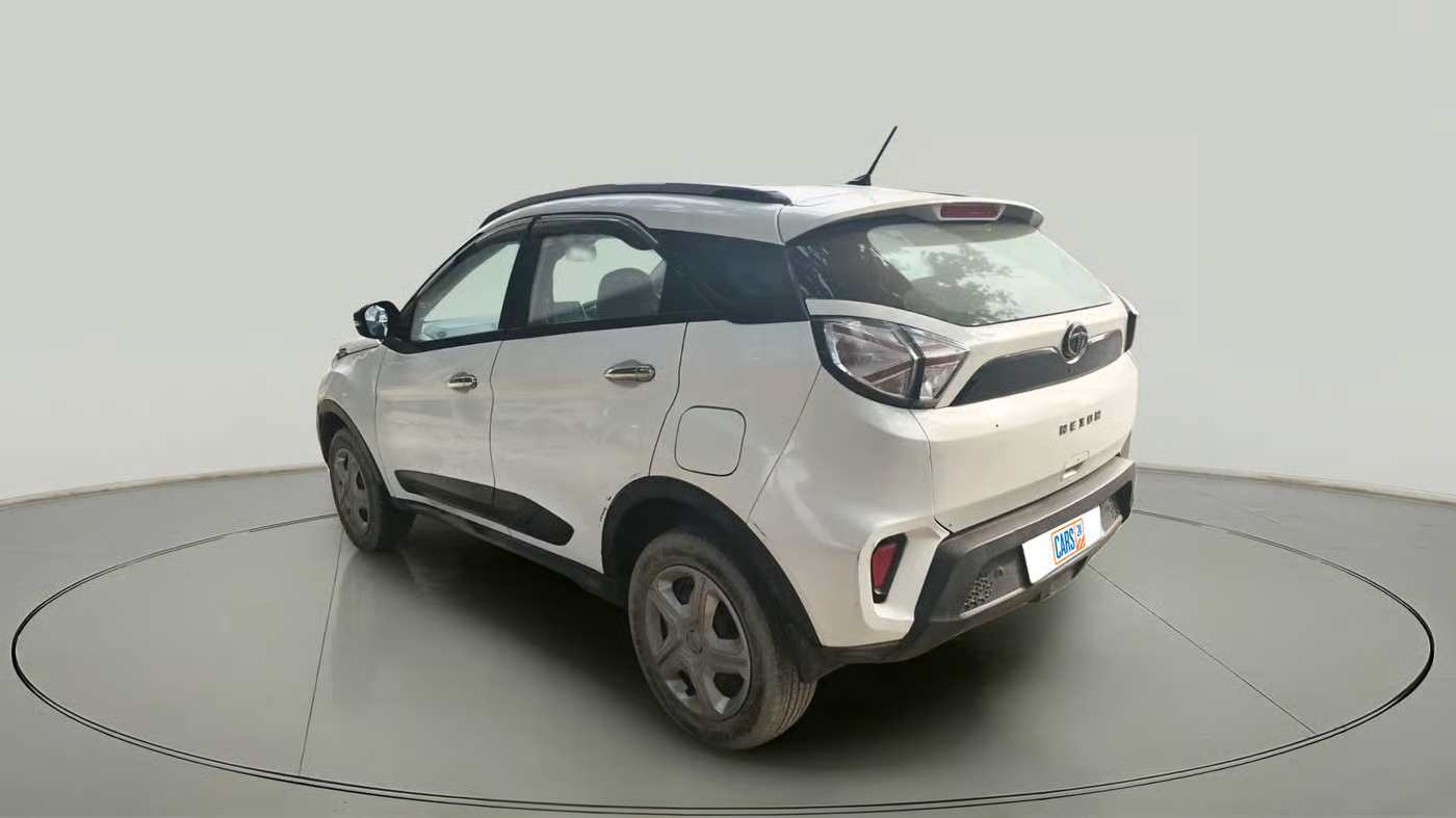 2022 Tata NEXON XM SUNROOF PETROL, Petrol, Manual, 23,112 km, exterior