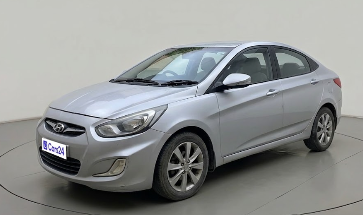 2012 Hyundai Verna FLUIDIC 1.6 VTVT SX, Petrol, Manual, 1,11,590 km, exterior