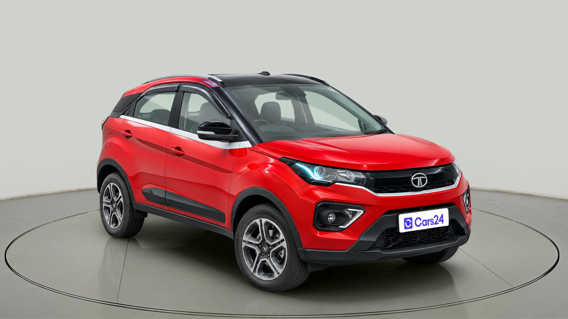 2022 Tata NEXON XM DIESEL, Diesel, Manual, 95,123 km, exterior