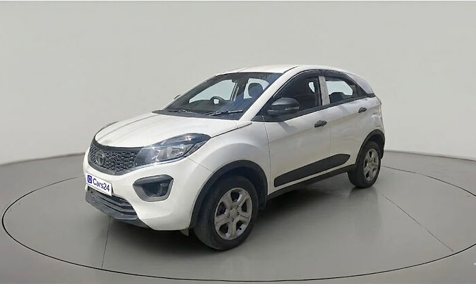 2018 Tata NEXON XE PETROL, Petrol, Manual, 79,629 km, exterior