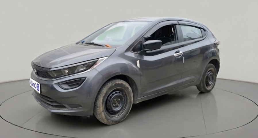 2020 Tata ALTROZ XE DIESEL, Diesel, Manual, 94,841 km, exterior