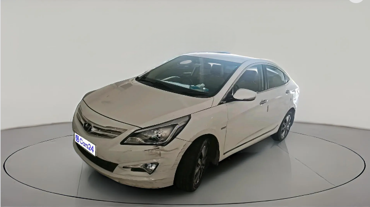 2015 Hyundai Verna FLUIDIC 1.6 VTVT S O AT, Petrol, Automatic, 94,398 km, exterior