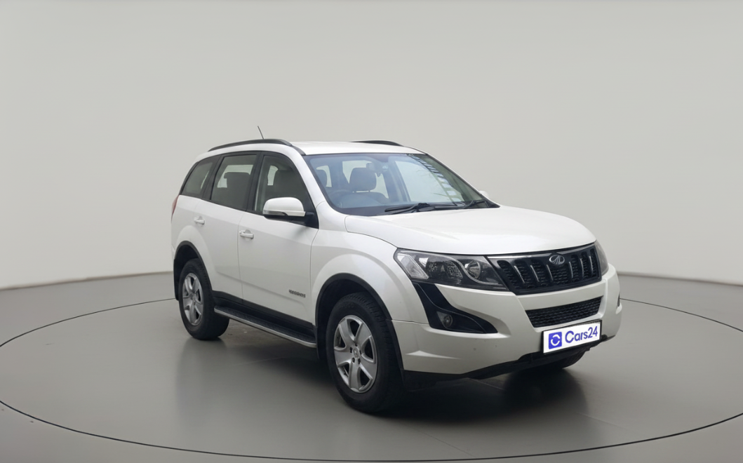 2018 Mahindra XUV500 W6 1.99, Diesel, Manual, 70,325 km, exterior