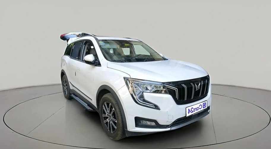 2023 Mahindra XUV700 AX 7 P MT 7 STR, Petrol, Manual, 11,184 km, exterior