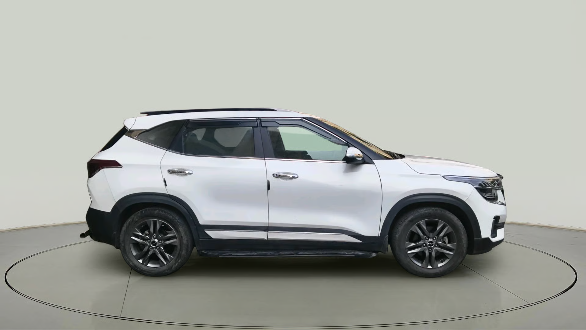2021 KIA SELTOS HTX 1.5 PETROL, Petrol, Manual, 1,18,156 km, exterior