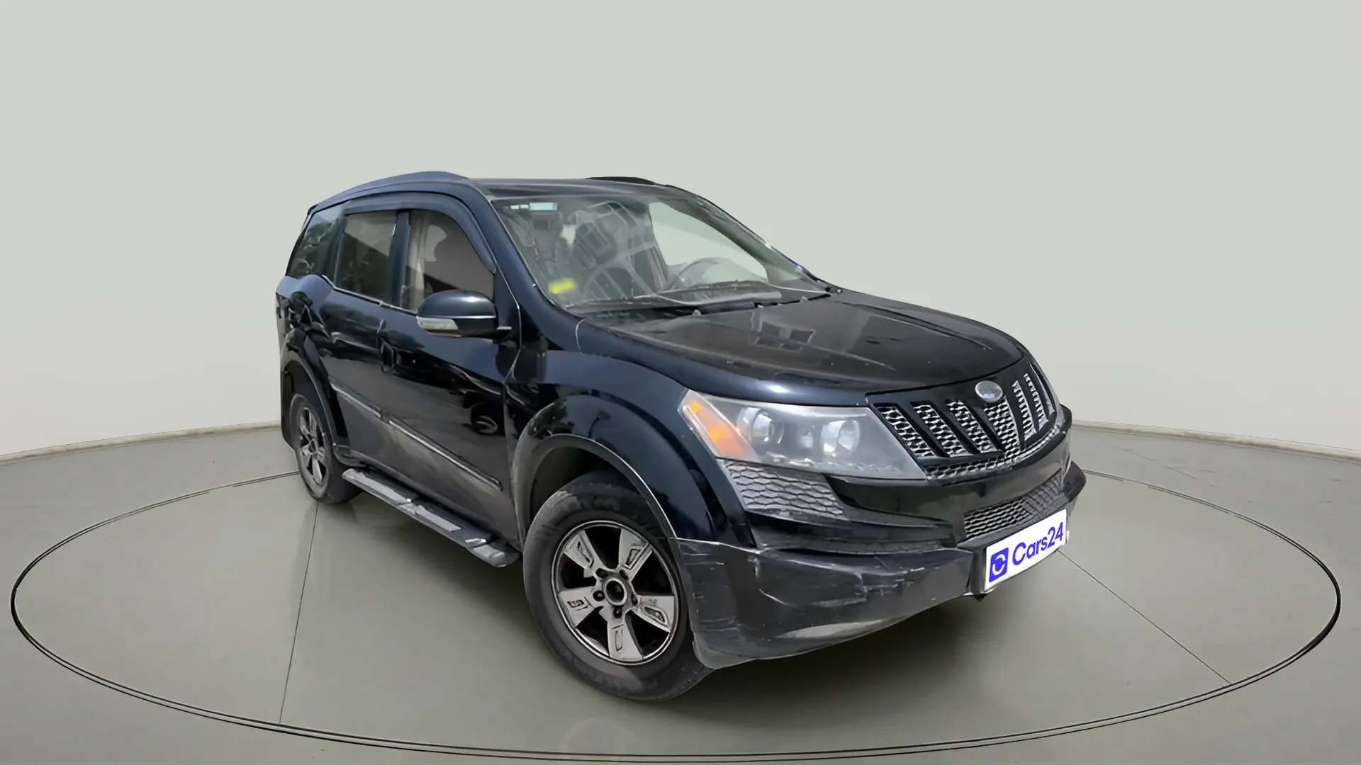 2014 Mahindra XUV500 W8 AWD, Diesel, Manual, 2,14,615 km, exterior