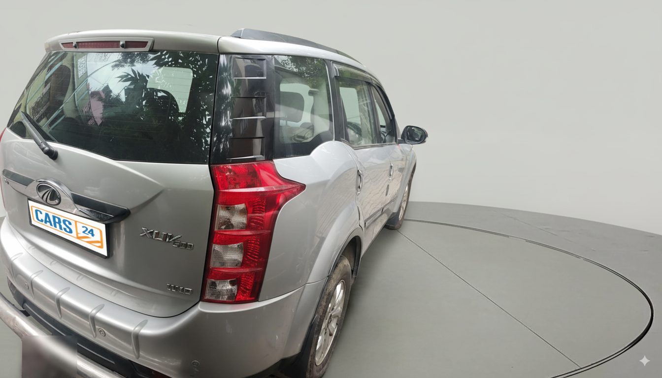 2016 Mahindra XUV500 W10, Diesel, Manual, 81,062 km, exterior