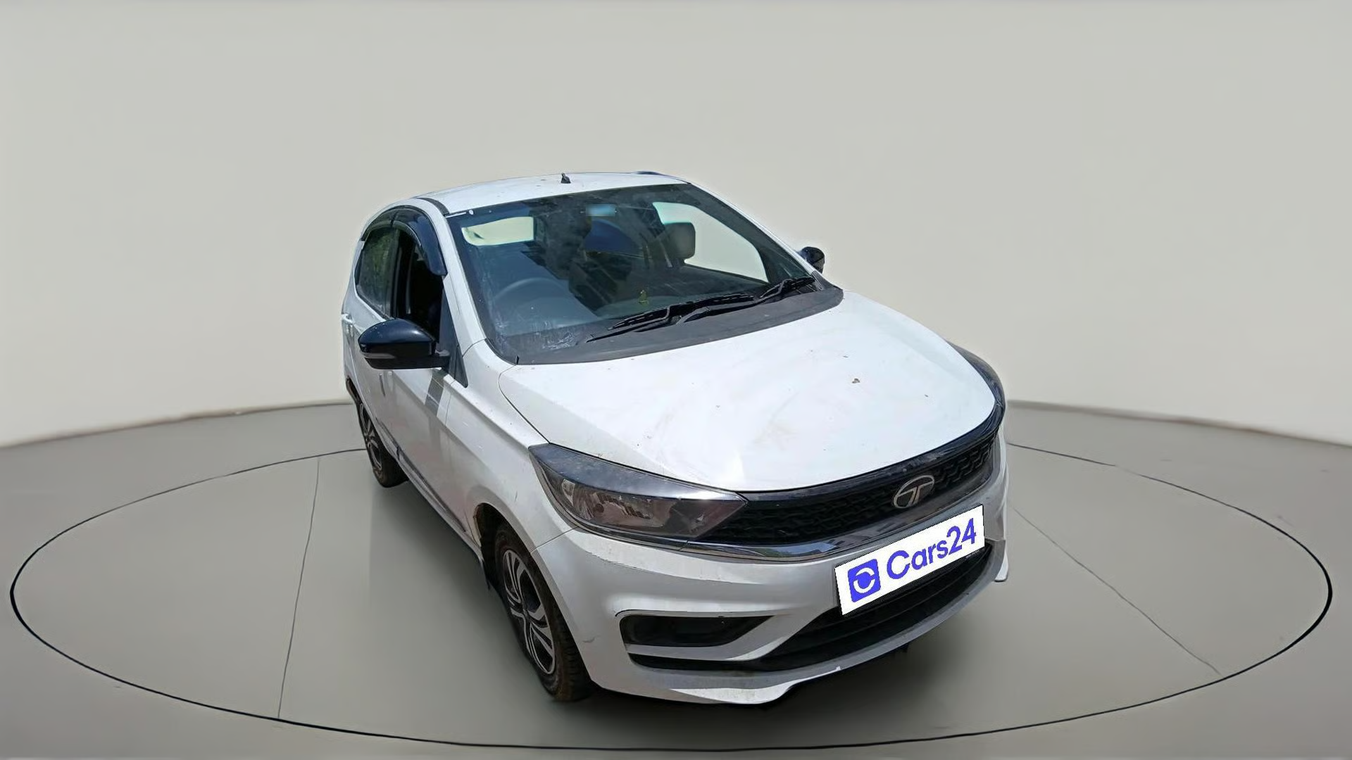 2024 Tata Tiago XTA PETROL