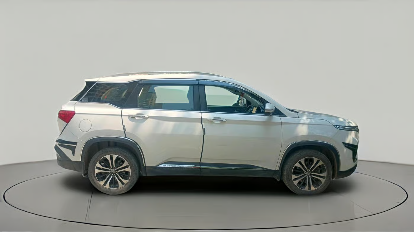 2022 MG HECTOR PLUS SHARP 1.5 PETROL TURBO CVT 6-STR, Petrol, Automatic, 28,244 km, exterior