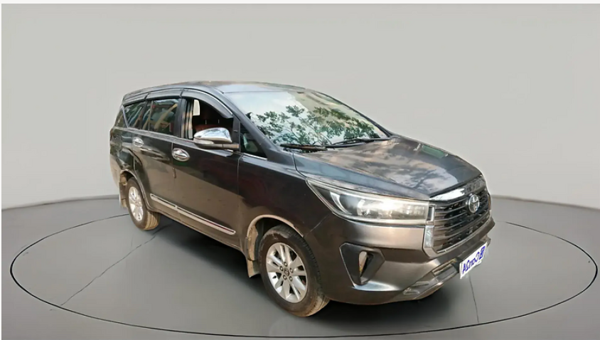 2017 Toyota Innova Crysta 2.8 ZX AT 7 STR, Diesel, Automatic, 1,10,691 km, exterior
