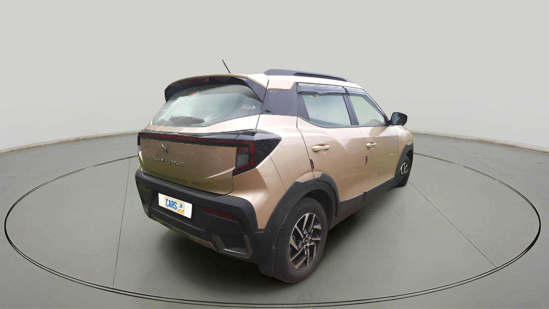 2024 Mahindra XUV 3XO AX5L 1.2 TGDi, Petrol, Manual, 12,500 km, exterior