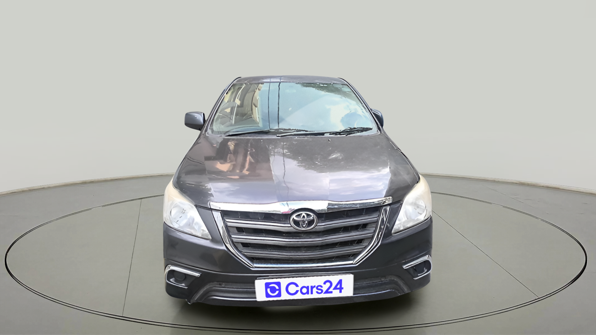 2015 Toyota Innova 2.5 GX 8 STR, Diesel, Manual, 2,23,336 km, exterior