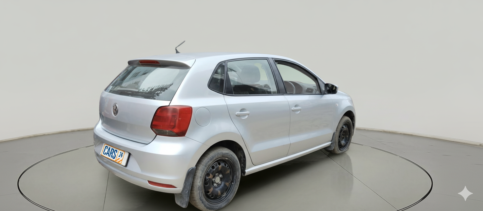 2014 Volkswagen Polo COMFORTLINE 1.5L, Diesel, Manual, 1,42,182 km, exterior