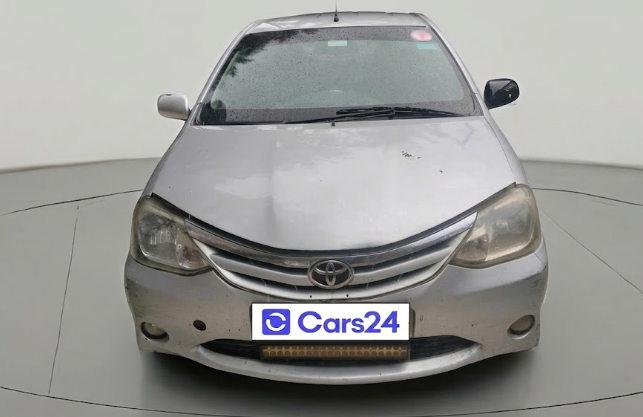 2011 Toyota Etios V, Petrol, Manual, 1,60,606 km, exterior