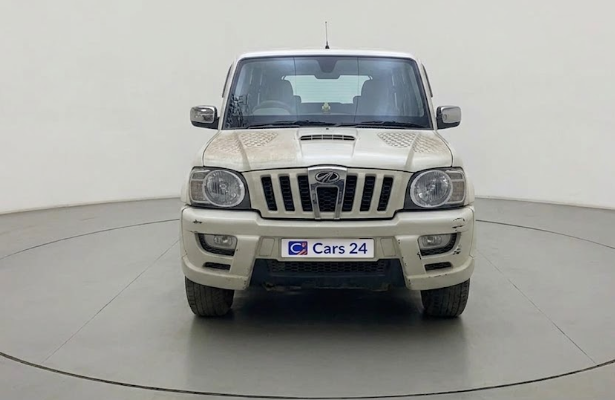 2011 Mahindra Scorpio VLX 4WD AT BS-III, Diesel, Automatic, 1,34,849 km, exterior