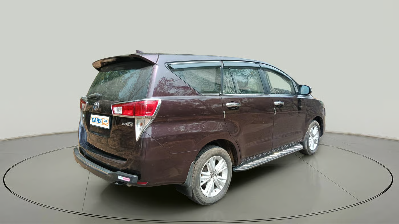 2020 Toyota Innova Crysta 2.4 GX 8 STR, Diesel, Manual, 41,882 km, exterior