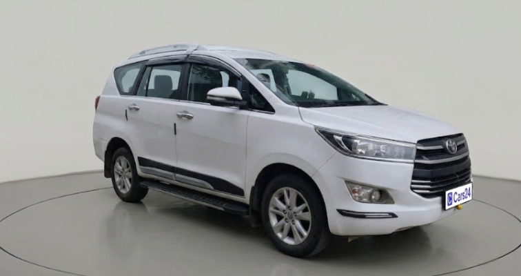 2016 Toyota Innova Crysta 2.8 GX AT 7 STR, Diesel, Automatic, 1,44,028 km, exterior