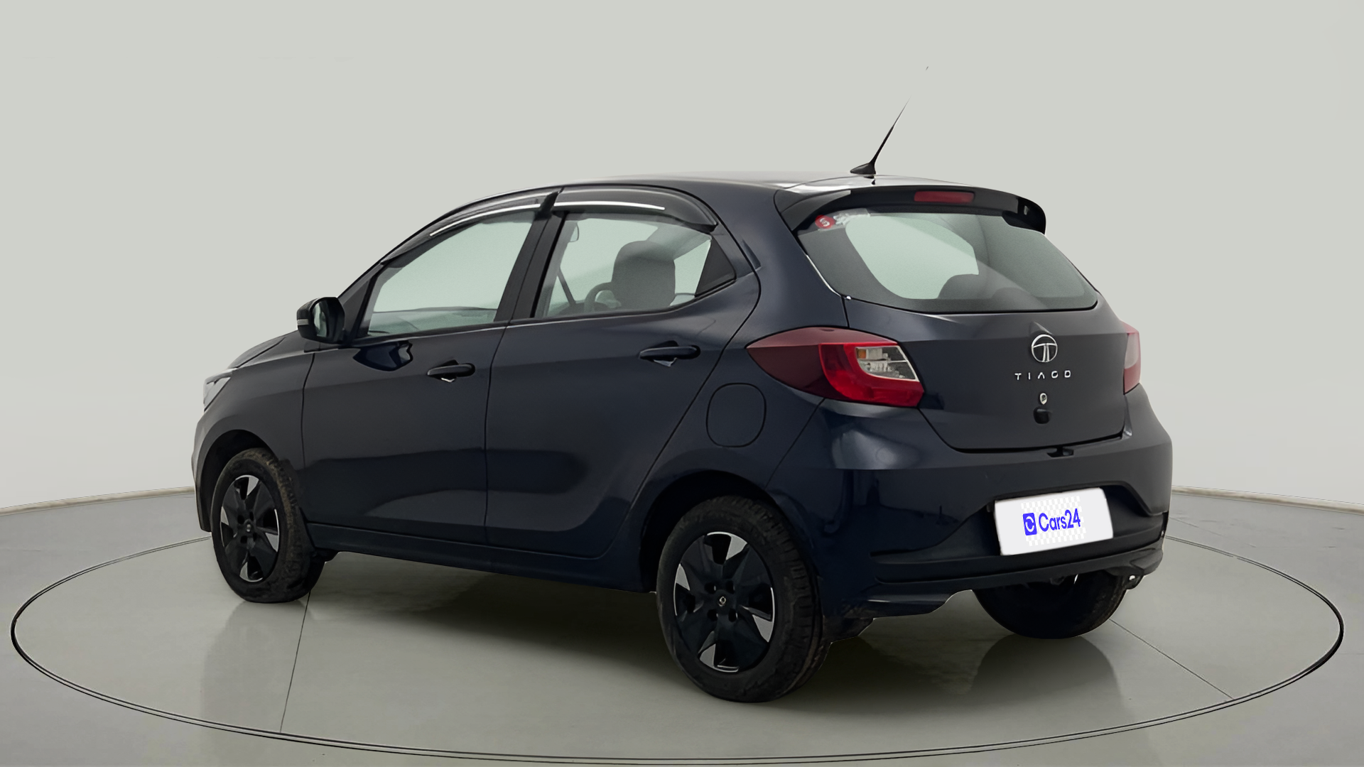 2025 Tata Tiago XTA CNG , CNG, Automatic, 14,559 km, exterior