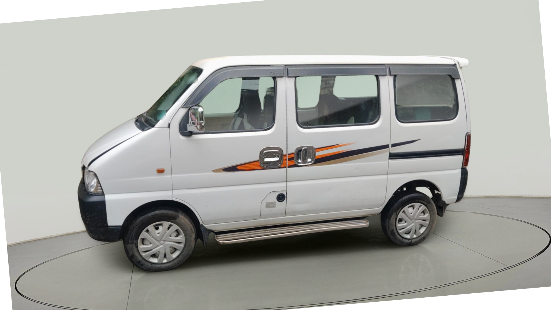 2022 Maruti Eeco 5 STR AC CNG (O), Petrol, Manual, 42,789 km, exterior