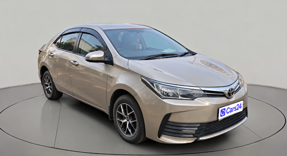 2018 Toyota Corolla Altis J PETROL, CNG, Manual, 52,762 km, exterior