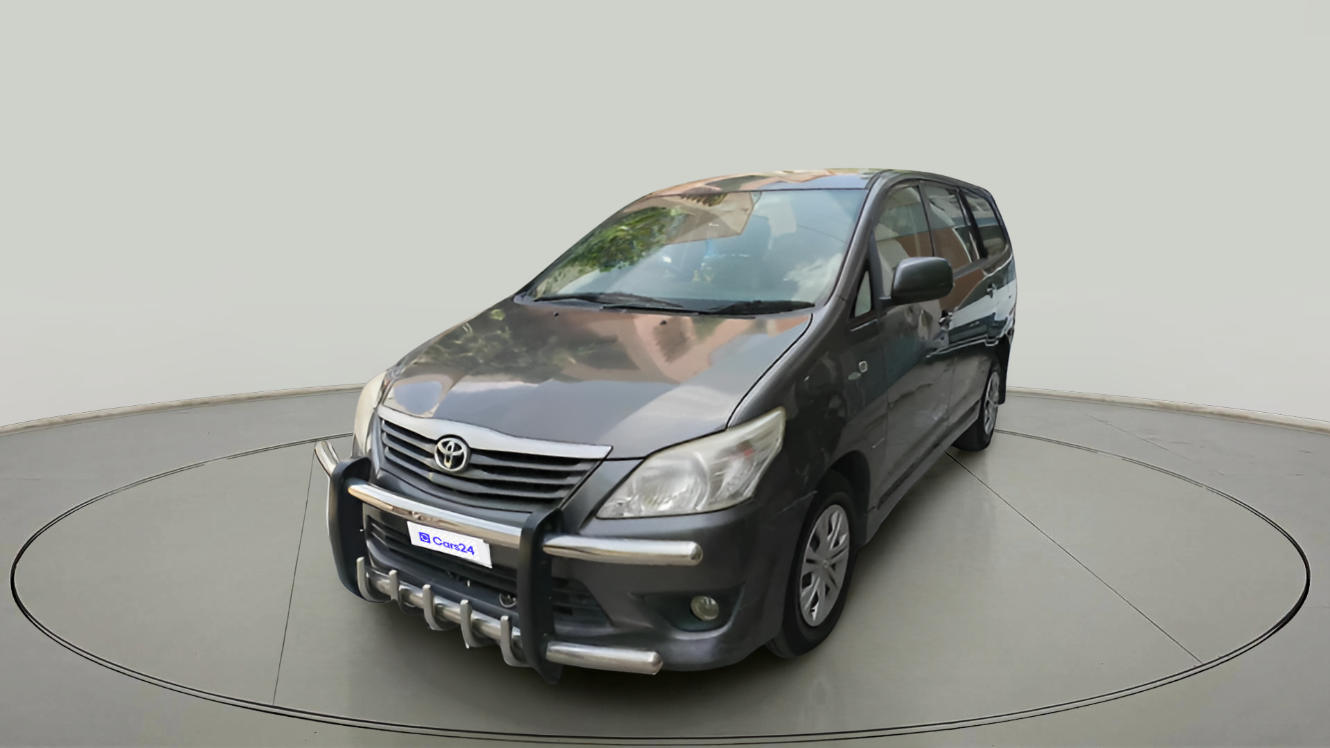 2013 Toyota Innova 2.5 GX 8 STR, Diesel, Manual, 1,73,075 km, exterior