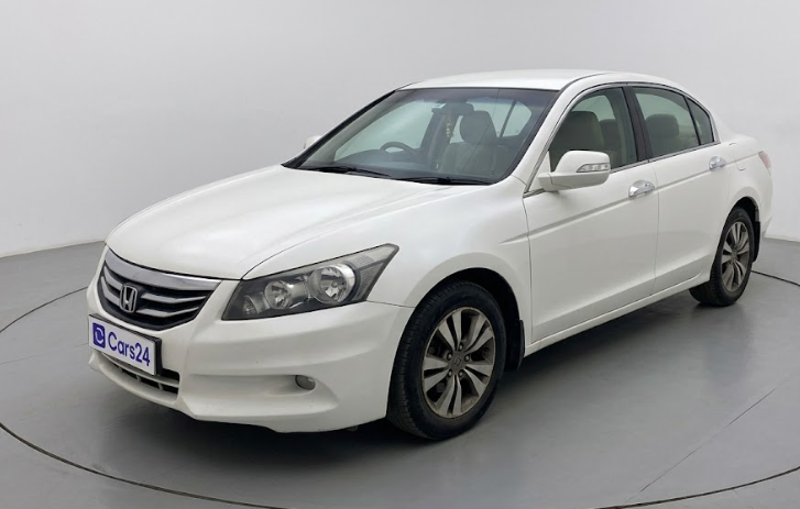 2012 Honda Accord 2.4L I-VTEC AT, Petrol, Automatic, 1,29,570 km, exterior