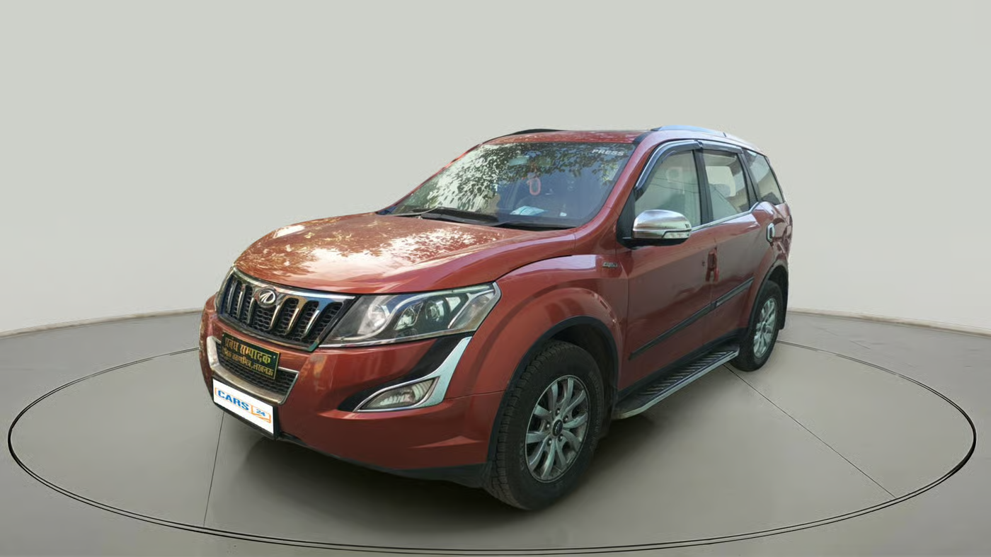 2015 Mahindra XUV500 W10, Diesel, Manual, 1,01,657 km, exterior