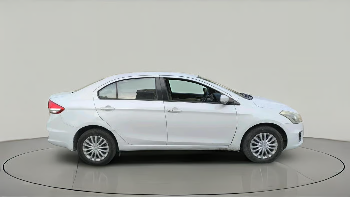 2014 Maruti Ciaz VDI +, Diesel, Manual, 2,61,715 km, exterior