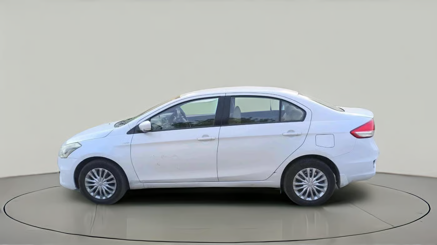 2014 Maruti Ciaz VDI +, Diesel, Manual, 2,61,715 km, exterior