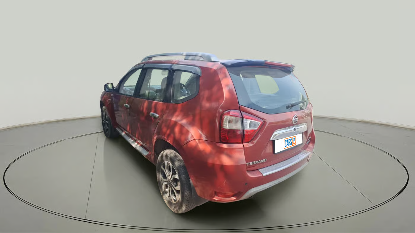 2013 Nissan Terrano XE (D), Diesel, Manual, 1,21,105 km, exterior