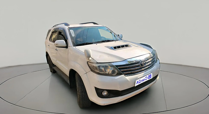 2013 Toyota Fortuner 3.0 4X2 MT, Diesel, Manual, 1,51,227 km, exterior