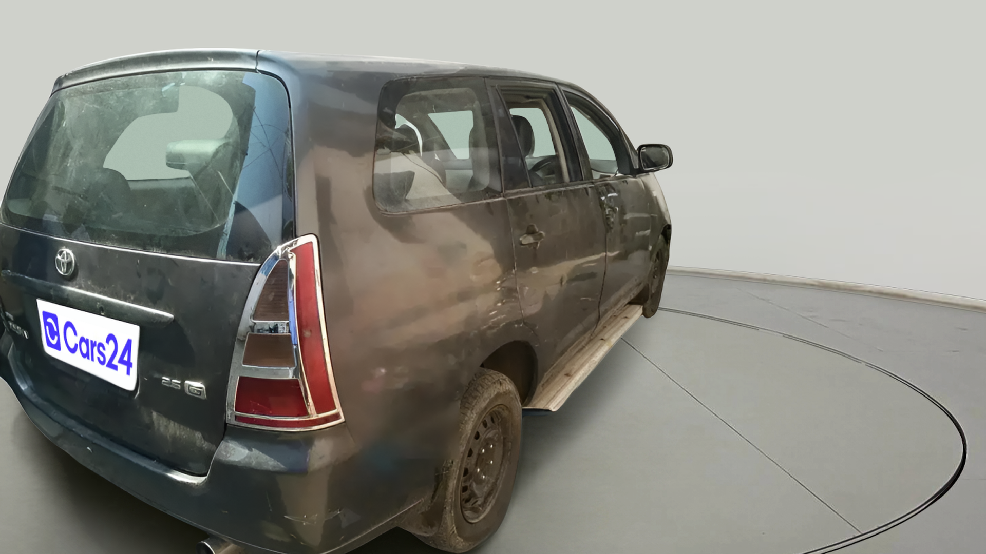 2005 Toyota Innova 2.5 G3, Diesel, Manual, 2,89,497 km, exterior