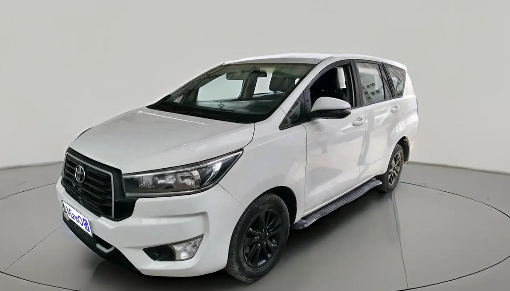 2023 Toyota Innova Crysta 2.4 GX 8STR, Diesel, Manual, 1,60,367 km, exterior