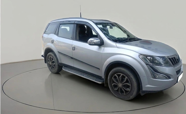 2016 Mahindra XUV500 W6 1.99, Diesel, Manual, 1,23,458 km, exterior