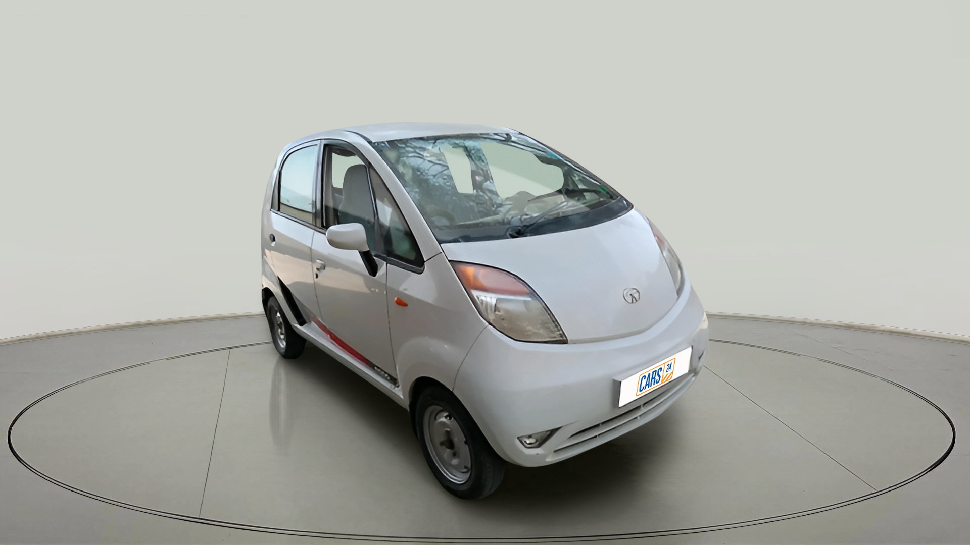 2013 Tata Nano LX, Petrol, Manual, 31,376 km, exterior