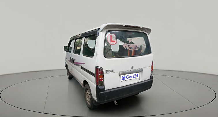 2016 Maruti Eeco 7 STR, CNG, Manual, 2,26,863 km, exterior