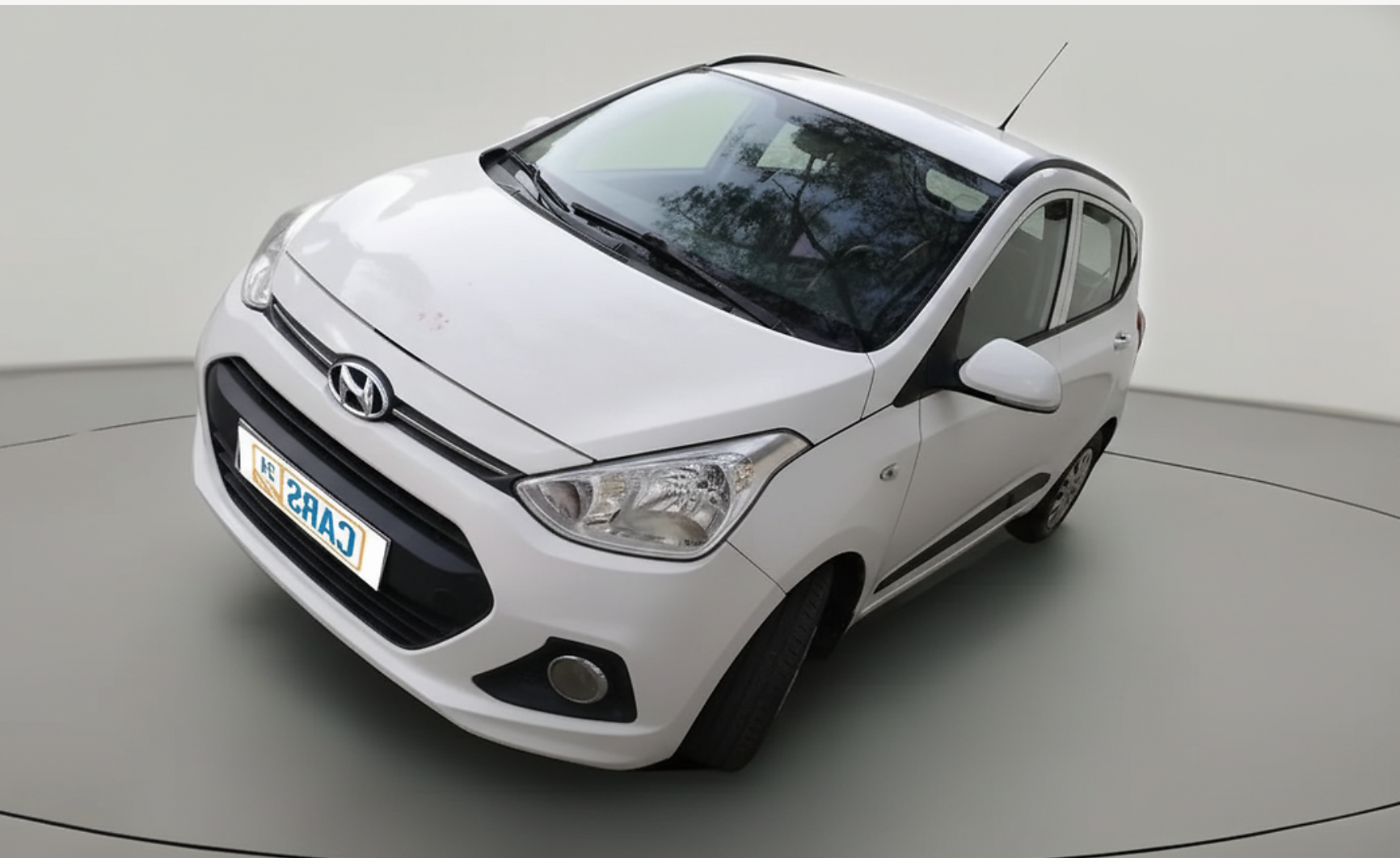 2014 Hyundai Grand i10 ASTA 1.1 CRDI, Diesel, Manual, 94,000 km, exterior