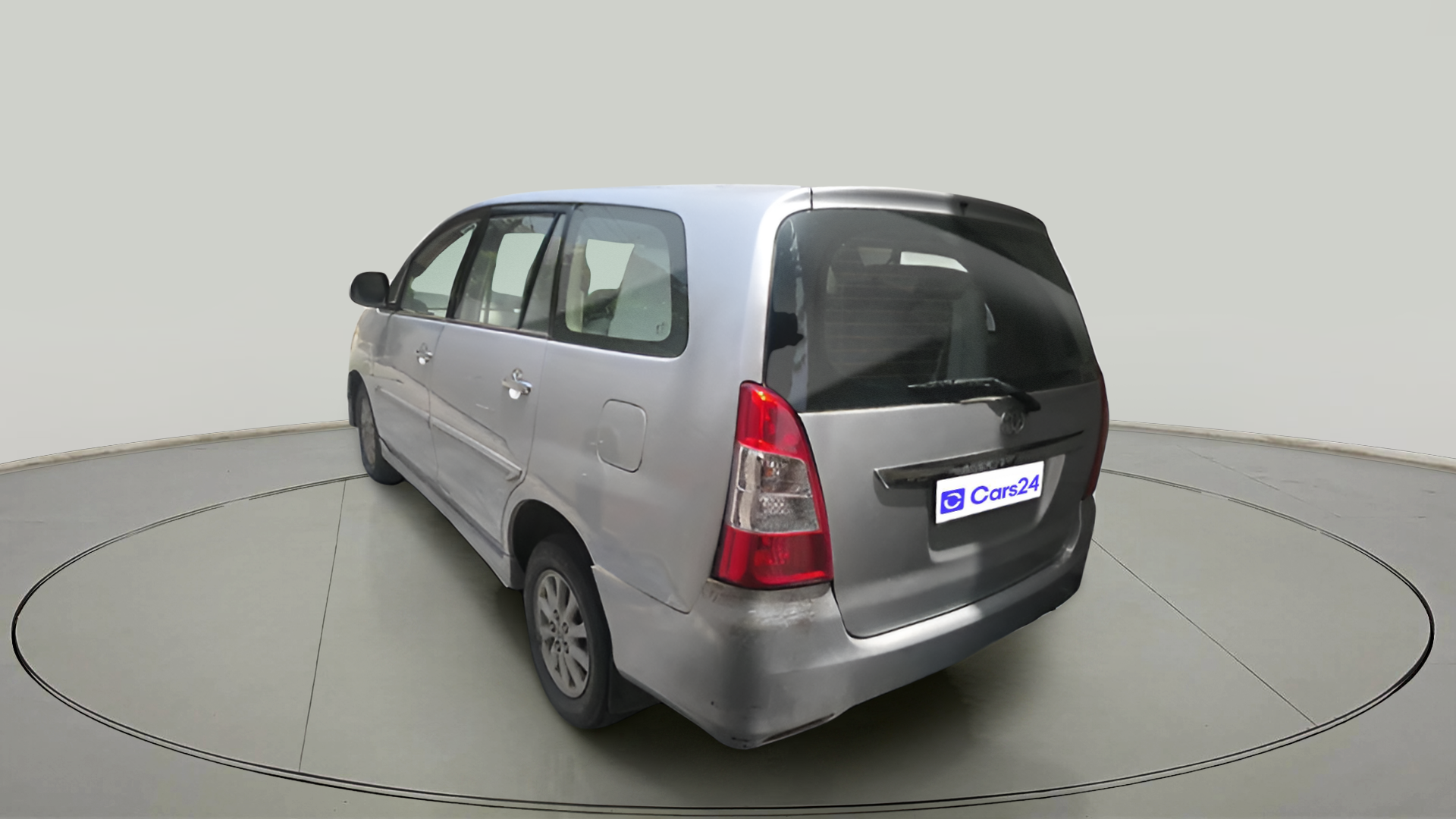 2013 Toyota Innova 2.5 VX 7 STR, Diesel, Manual, 2,67,261 km, exterior