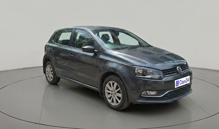 2016 Volkswagen Ameo HIGHLINE1.2L, Petrol, Manual, 1,20,066 km, exterior