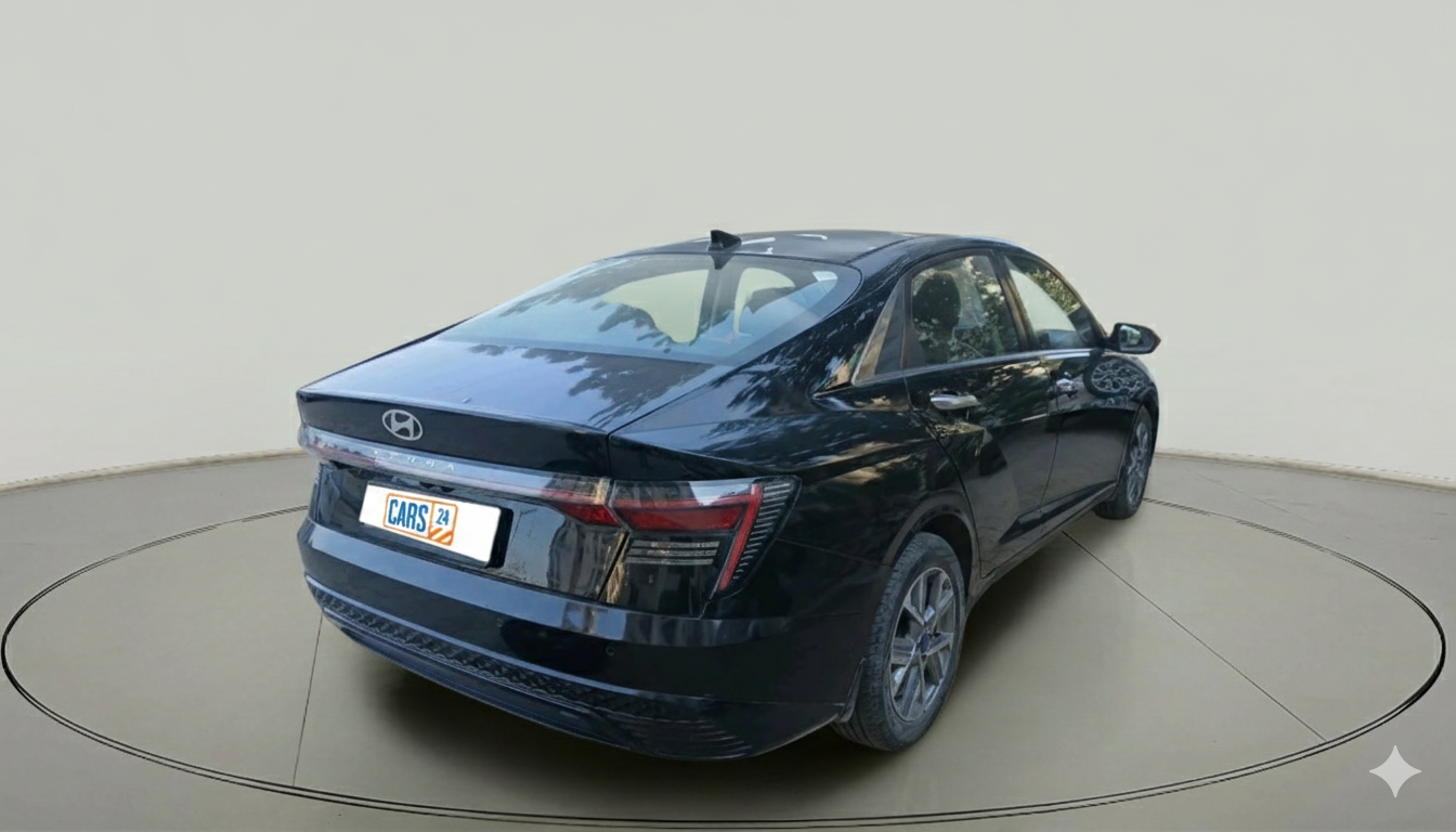 2024 Hyundai Verna  SX 1.5 MPI IVT, Petrol, Automatic, 42,086 km, exterior